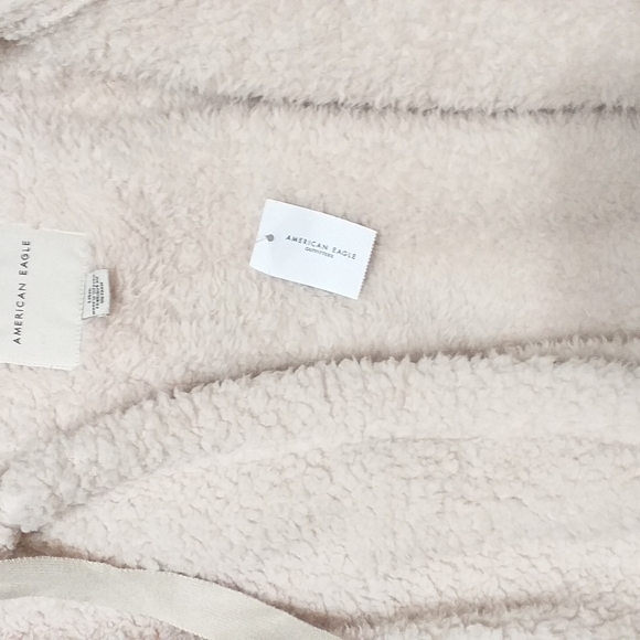 ae fuzzy sherpa hooded cardigan